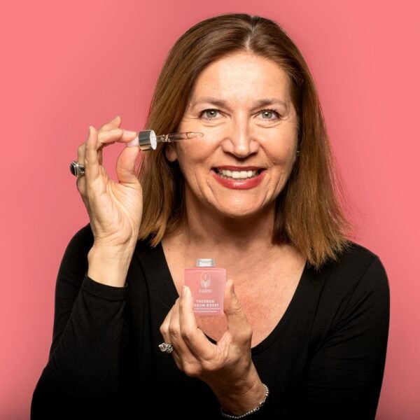 Try Me Duo 15ml serum + 15ml Grownup Moisturizer - Image 3
